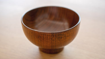 <span class="n-pref">神奈川県</span><p class="n-ite">小田原漆器</p>