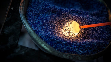 <span class="n-pref">青森県</span><p class="n-ite">津軽びいどろ</p>