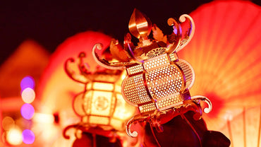 <span class="n-pref">熊本県</span><p class="n-ite">山鹿灯篭</p>