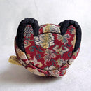 【招き猫】名物裂 S | 江戸木目込み | 柿沼人形