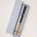 【箸】HASHIKURA SEASON 01 オーク 八角 箸置付 ギフト箱付 (食洗対応) | 若狭の塗箸 | 箸蔵まつかん