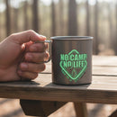 【マグカップ】蓄光 ステンレス NO CAMP NO LIFE | 丸モ高木陶器｜使用イメージ（演出・手持ち）※手作りのため色・風合いは一点ごとに異なります