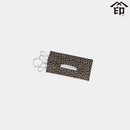 【キーケース】4連式 亀甲 (黒地x白漆) | 甲州印伝 | 印傳屋