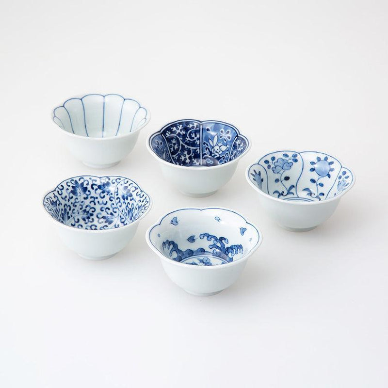 【鉢 5個セット】藍文様 花型小付揃 | 波佐見焼 | 西海陶器