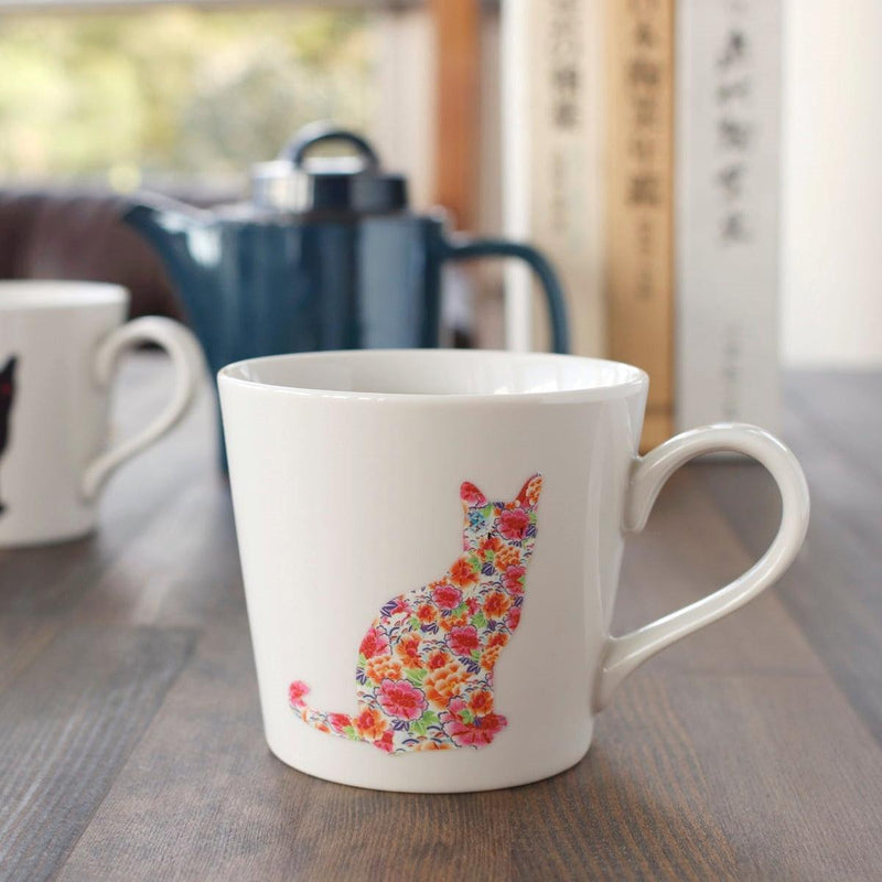 【マグカップ】温感 座り猫 白 | 美濃焼 | 丸モ高木陶器