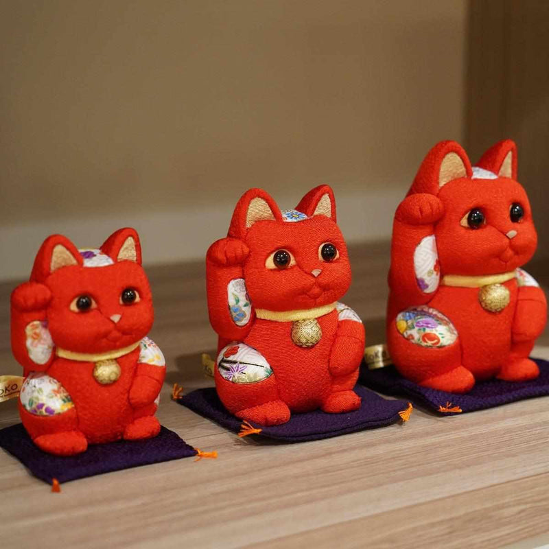 【招き猫】風水 (赤) 生命力 無病息災 | 江戸木目込み | 柿沼人形