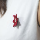 【アクセサリー】茜 (丸ブローチ、六角ブローチ、ヘアクリップ、ヘアゴム 4点セット ) | つまみ細工