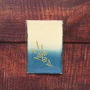 【はがき】水仙 金 藍地 (1枚)｜唐紙