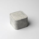 両耳用のイヤリングです。