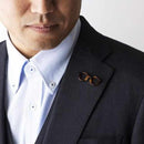 【ピンバッチ】ラペルピン・メガネホルダーになるピンバッチ megane pin (ブラウン) | 鯖江の眼鏡 | 匠市