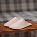 【スリッパ】Reela ワックスレザー ルームサボ（アイボリー）