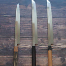 【柳刃包丁】300mm 白二鋼水焼本焼 鏡面波浮かし/樋入り 千本黒柿柄鞘仕様 | 堺刃物 | 郷右馬允義弘